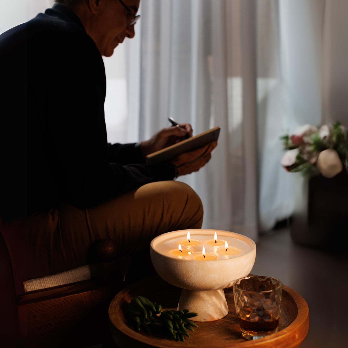 BLUEME 6-Wick Bergamot & Musk Candle