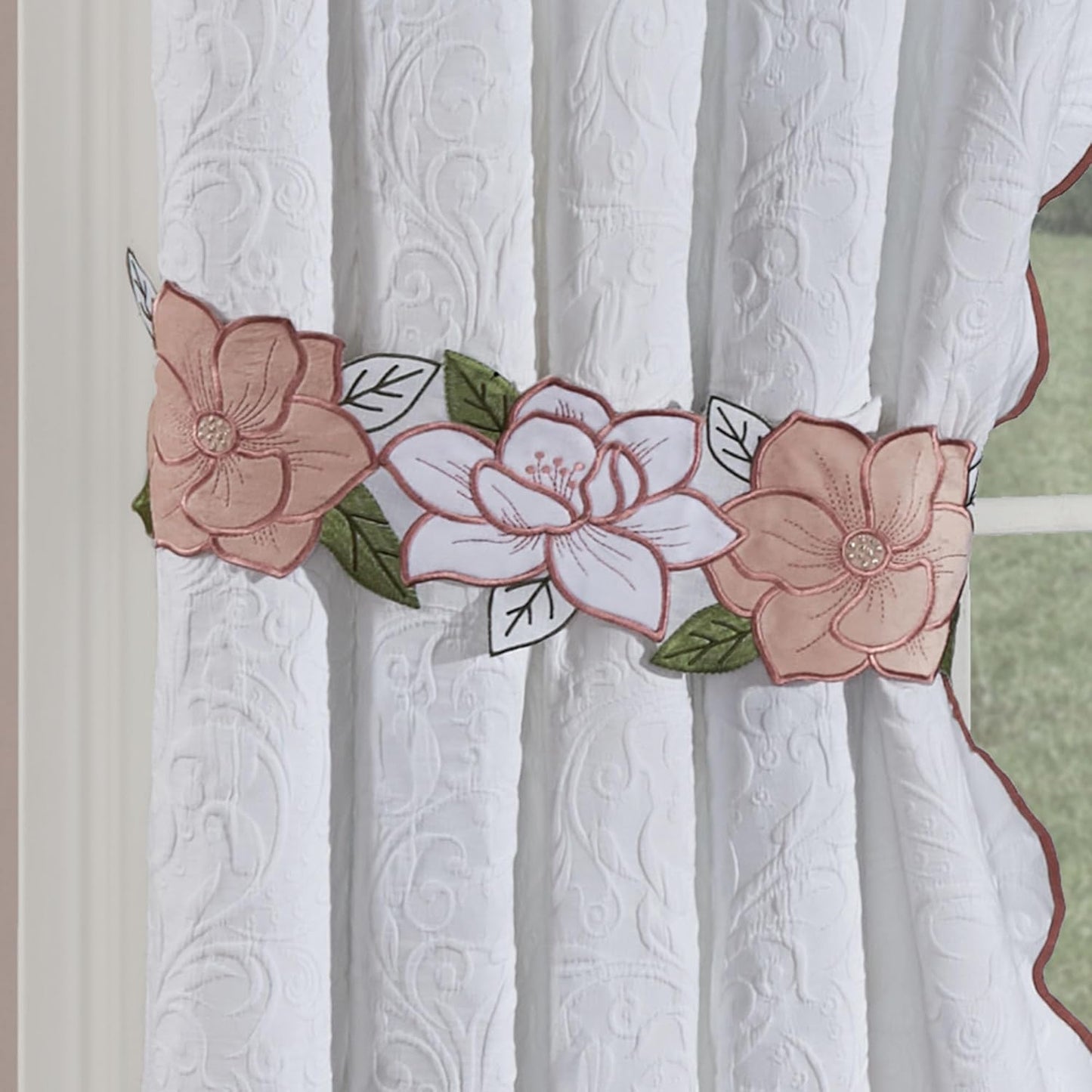 Lovington Floral Curtains 84" Pink & White Set